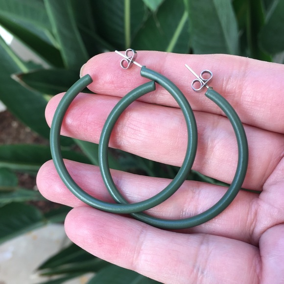 Vintage Jewelry - Racing green lucite hoop earrings